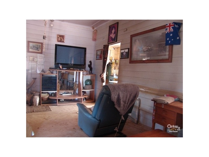 2427 Emu Park Road, Coowonga QLD 4702