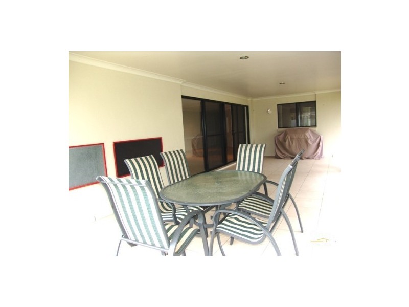 30 Blue Water Bvd, Mulambin QLD 4703