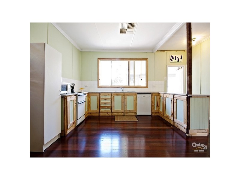 125 Rundle Street, Wandal QLD 4700