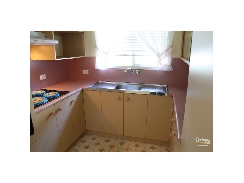 54 Kershaw Street, Park Avenue QLD 4701