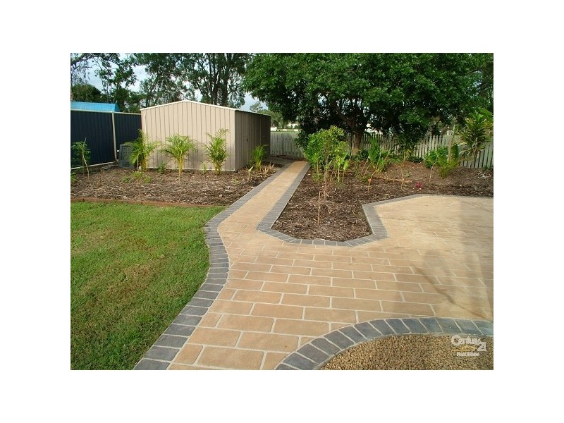 4 Buntain Street, Kawana QLD 4701