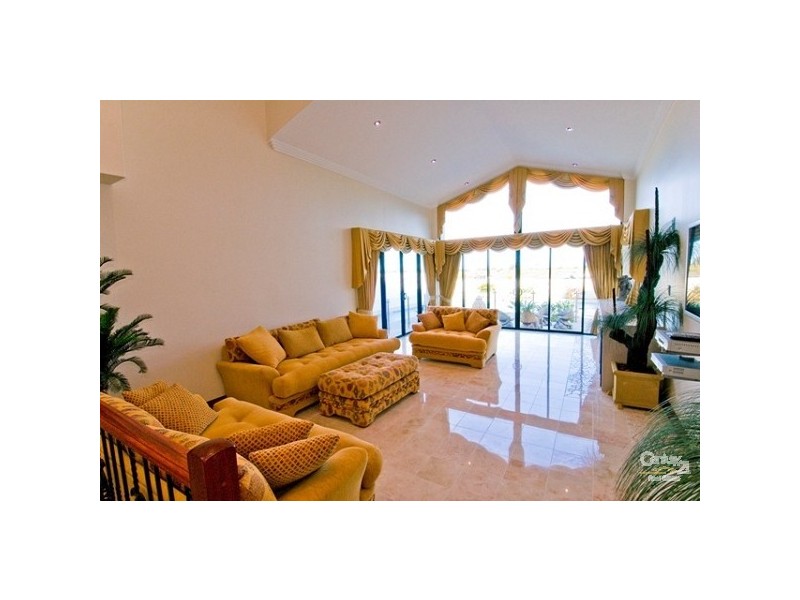 73 Monaco Drive, Zilzie QLD 4710