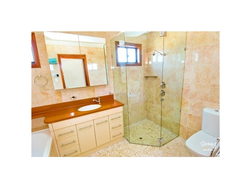73 Monaco Drive, Zilzie QLD 4710