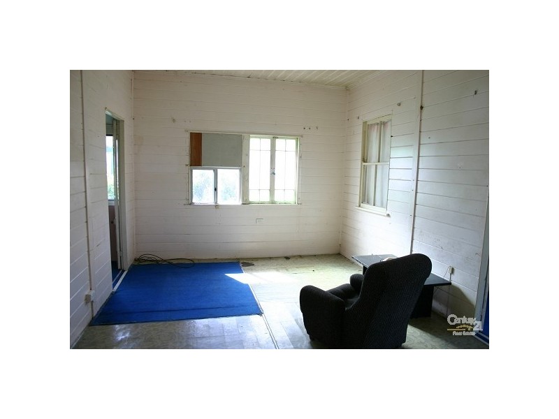 71 Thompsons Point Road, Thompson Point QLD 4702