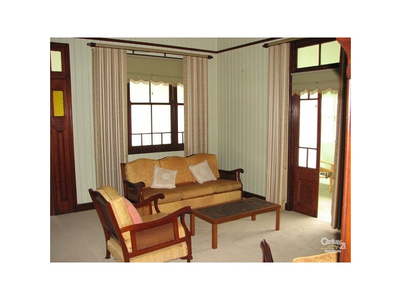 23 Brecknell Street, The Range QLD 4700