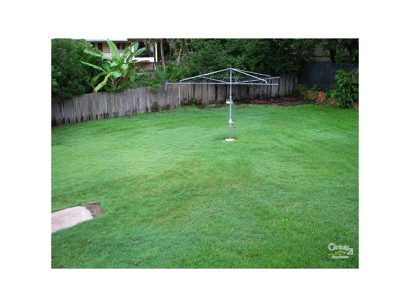 23 Brecknell Street, The Range QLD 4700