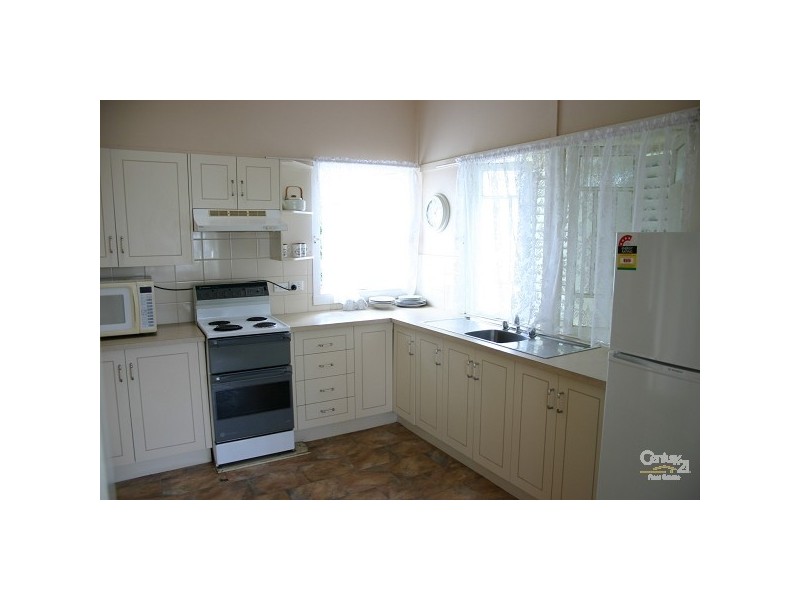 79 North Street, The Range QLD 4700