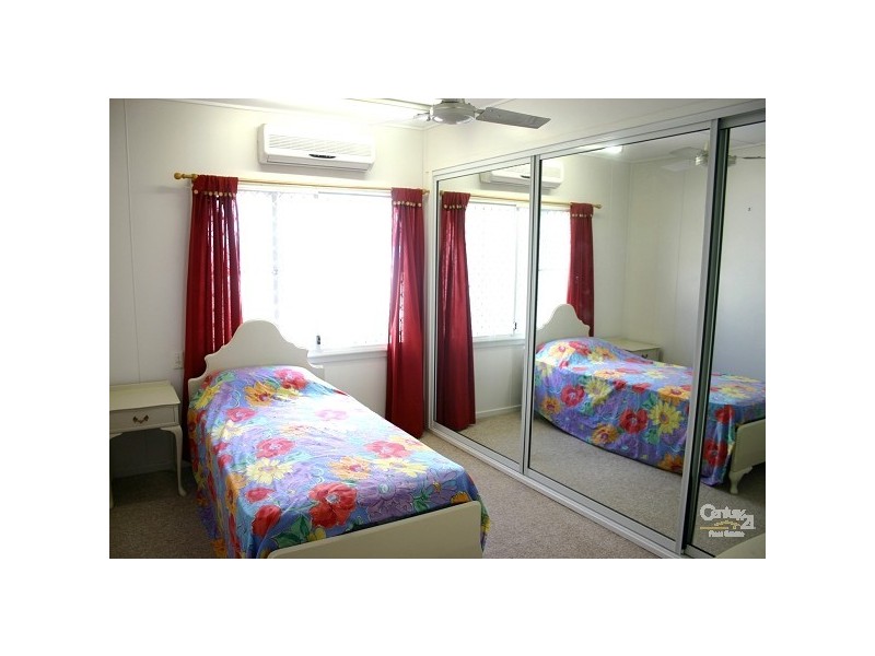 27 Stickley Street, West Rockhampton QLD 4700