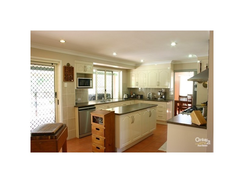 100 Seiferts Road, Bondoola QLD 4703