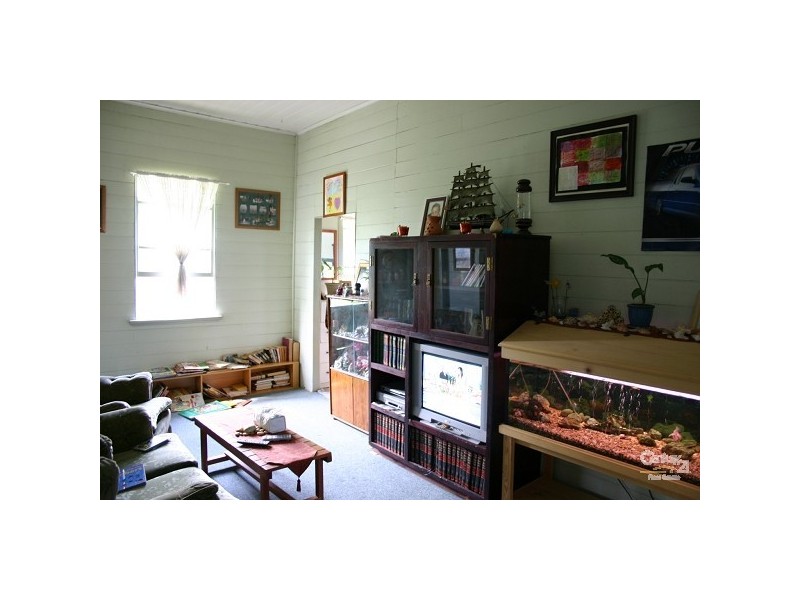 430 Lakes Creek Road, Lakes Creek QLD 4701