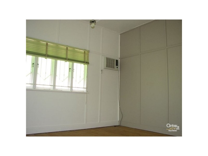 76 James Street, Mount Morgan QLD 4714