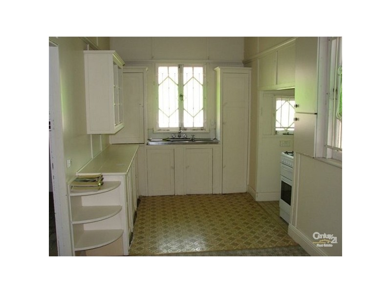 76 James Street, Mount Morgan QLD 4714