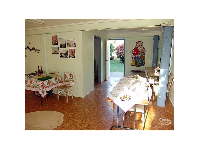 16 Vincent Road, Parkhurst QLD 4702