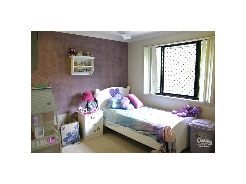 13 Shadow Brook Place, Yeppoon QLD 4703