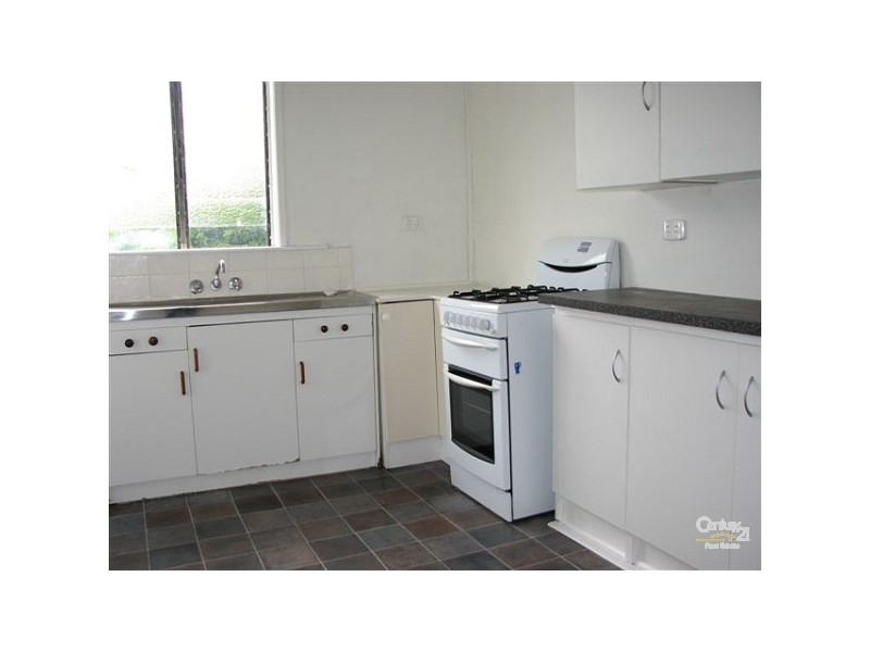 34 Thackeray Street, Park Avenue QLD 4701