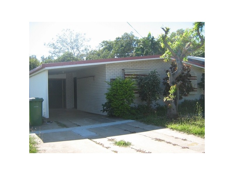 3 Pinnacle Street, Causeway Lake QLD 4703