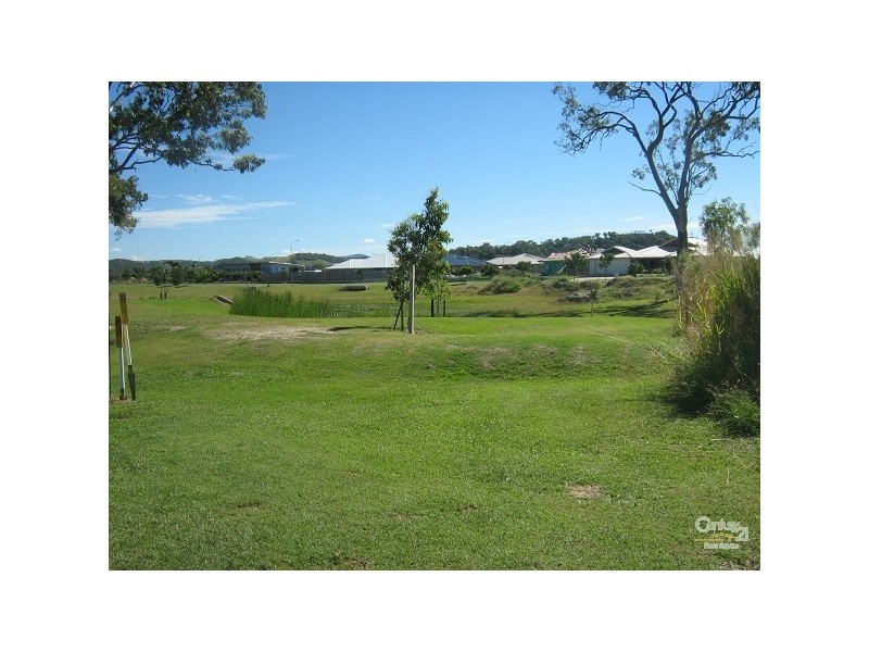 3 Pinnacle Street, Causeway Lake QLD 4703