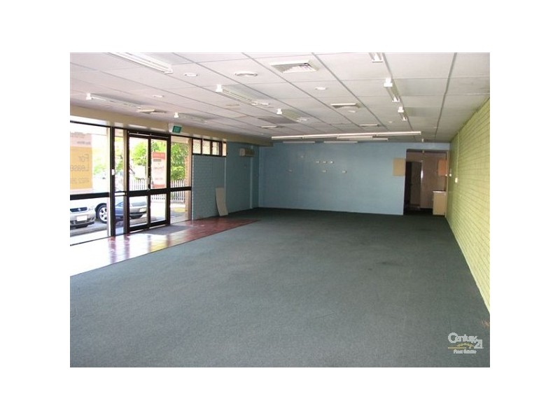 2/42 Gladstone Road, Rockhampton QLD 4700