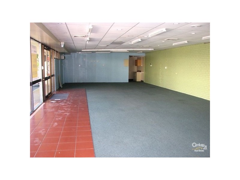 2/42 Gladstone Road, Rockhampton QLD 4700