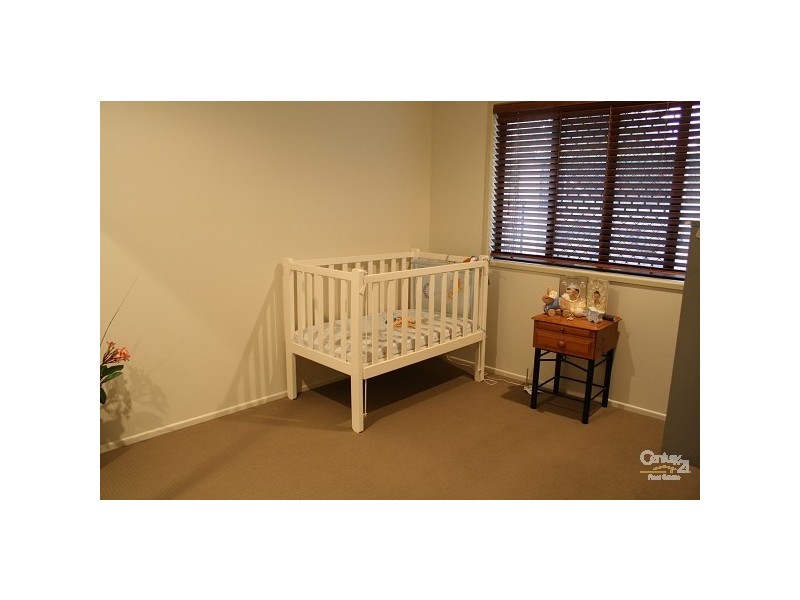 33 Sondra Lena Drive, Glenlee QLD 4711