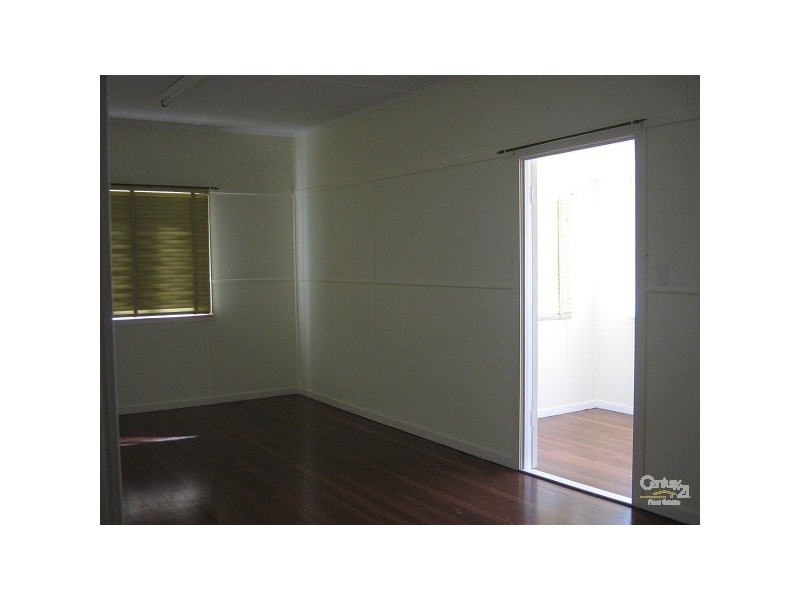 33 Knutsford Street, Wandal QLD 4700