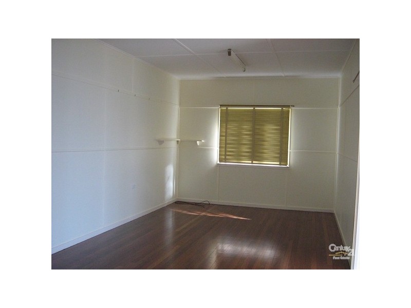 33 Knutsford Street, Wandal QLD 4700