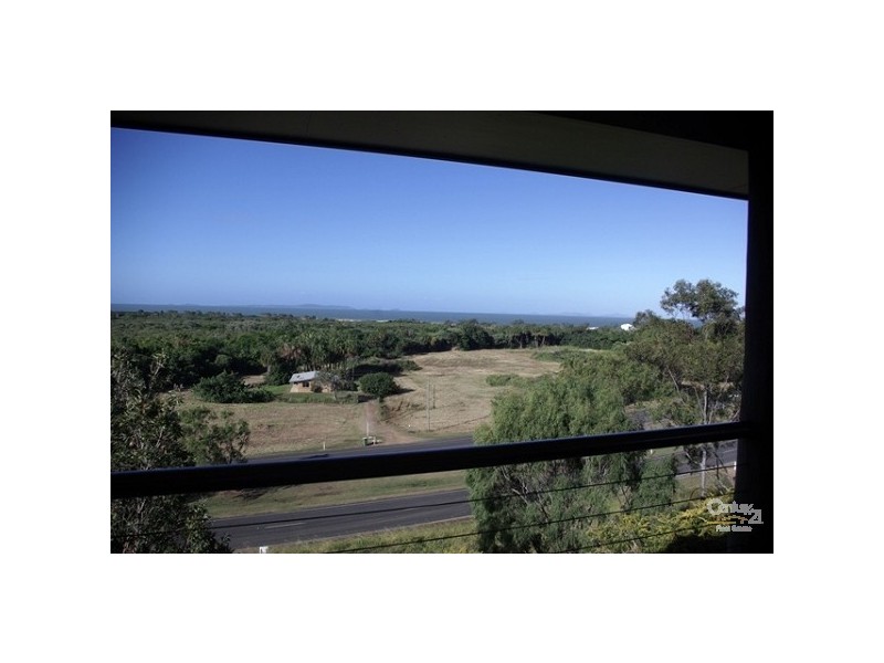 8 Macaulay Way, Pacific Heights QLD 4703