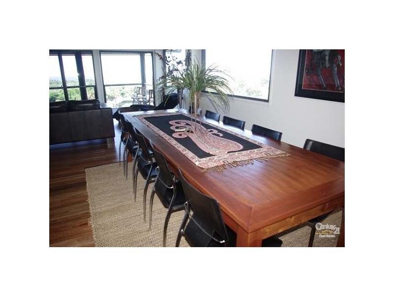 8 Macaulay Way, Pacific Heights QLD 4703