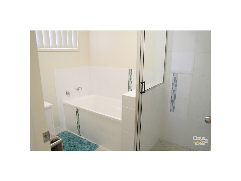 62 Neilsen Avenue, Glenlee QLD 4711