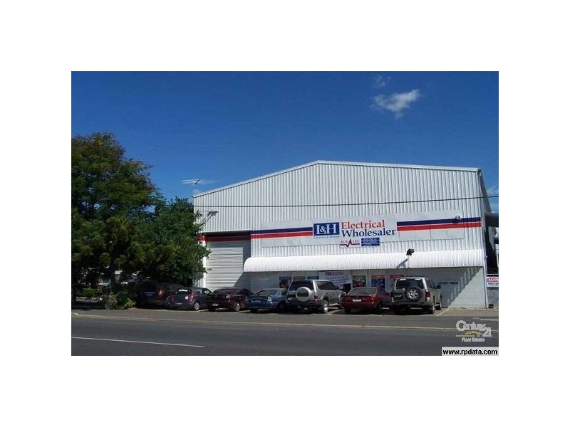 100 Bolsover Street, Rockhampton City QLD 4700