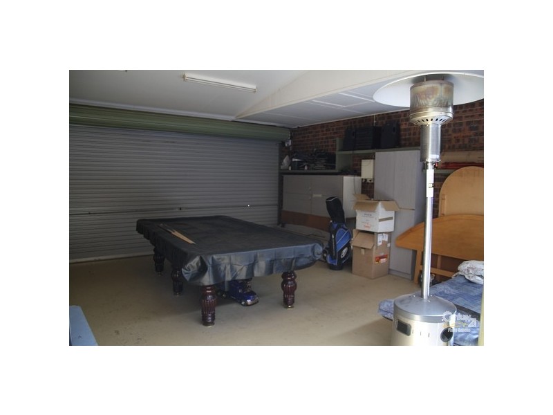 33 Rhys Ave, The Caves QLD 4702