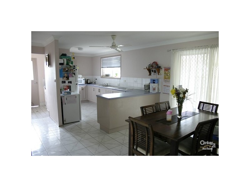1 Brosnan Crescent, Parkhurst QLD 4702