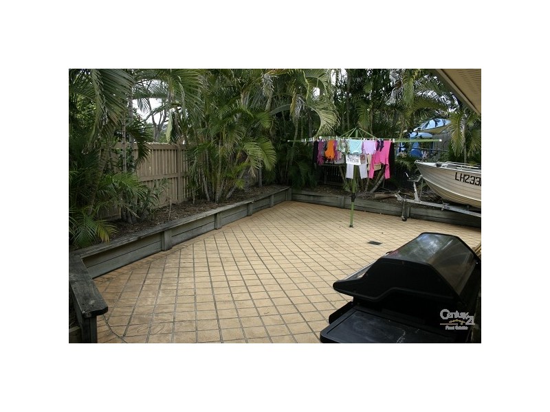 1 Brosnan Crescent, Parkhurst QLD 4702