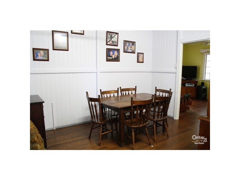 41 Tung Yeen Street, Park Avenue QLD 4701