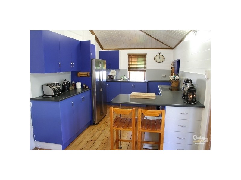 92 Robinson Street, Frenchville QLD 4701
