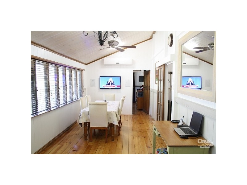 92 Robinson Street, Frenchville QLD 4701