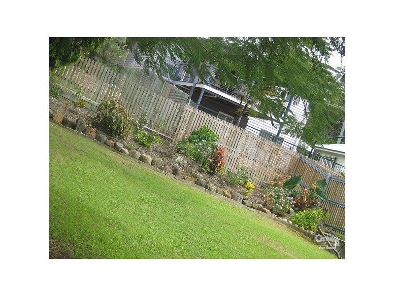 27 Brae Street, The Range QLD 4700
