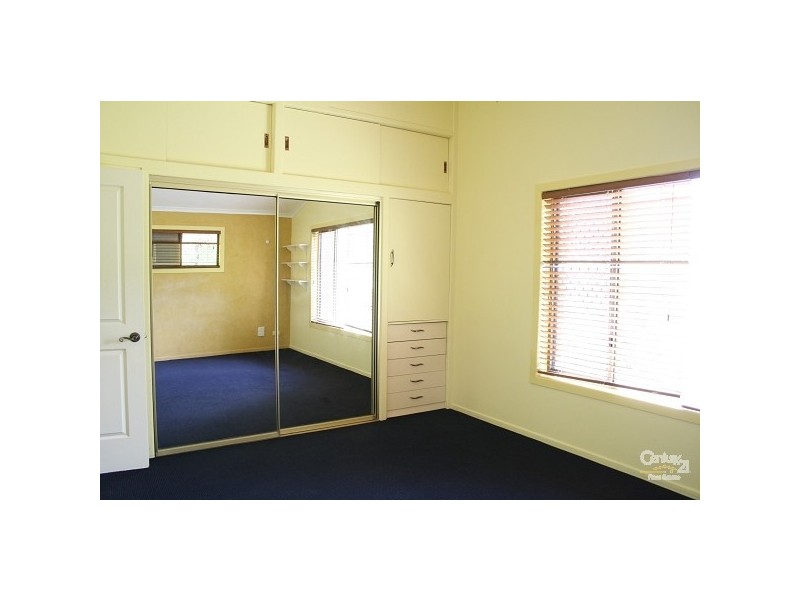 8 Gowdie Avenue, Frenchville QLD 4701