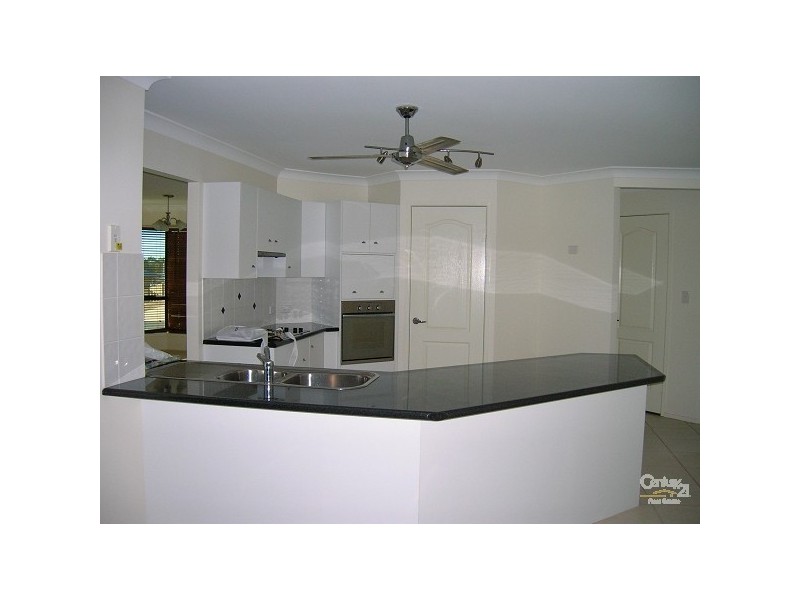 6 Poinciana Place, Gracemere QLD 4702