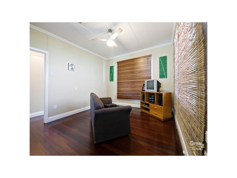 125 Rundle Street, Wandal QLD 4700