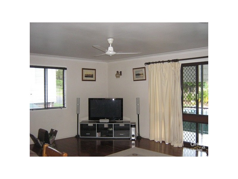 7 Crick Street, Kawana QLD 4701