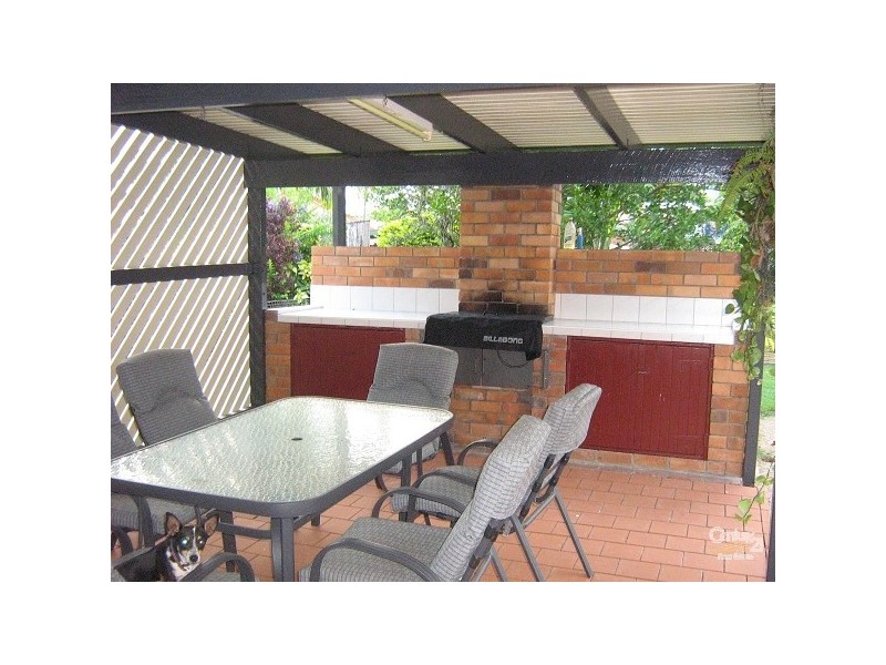 7 Crick Street, Kawana QLD 4701