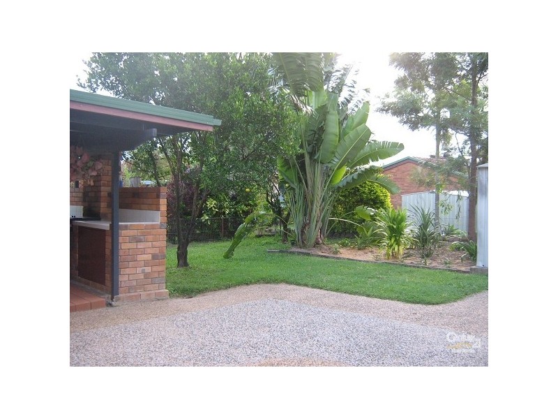 7 Crick Street, Kawana QLD 4701