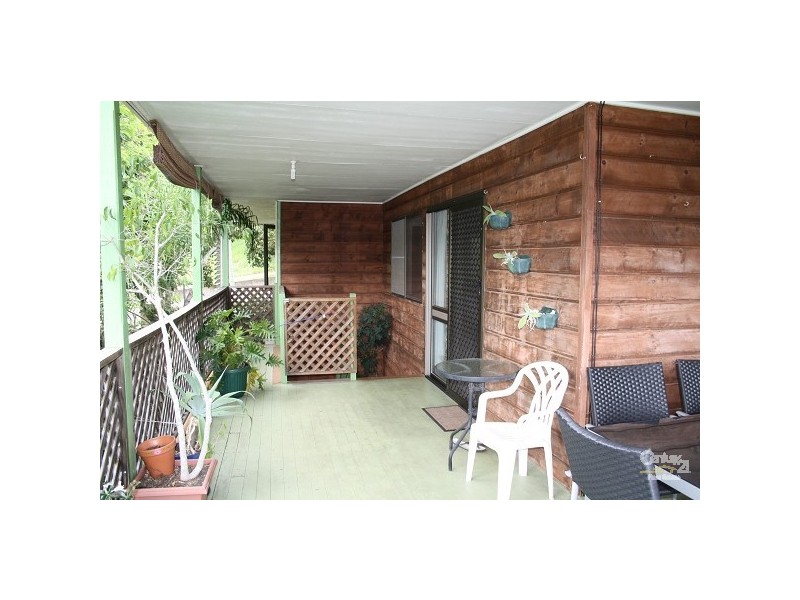 4 Burns Street, Frenchville QLD 4701