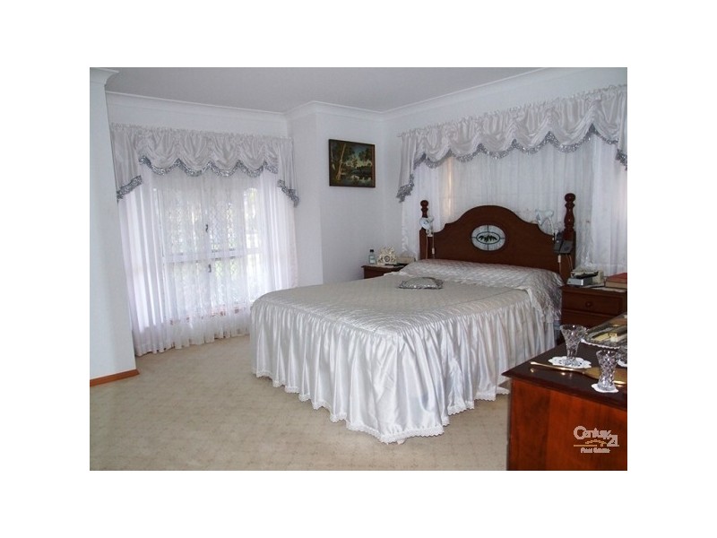 95 Cherryfield Road, Gracemere QLD 4702