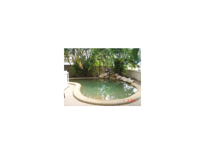 2/217 SPENCE STREET, Cairns QLD 4870