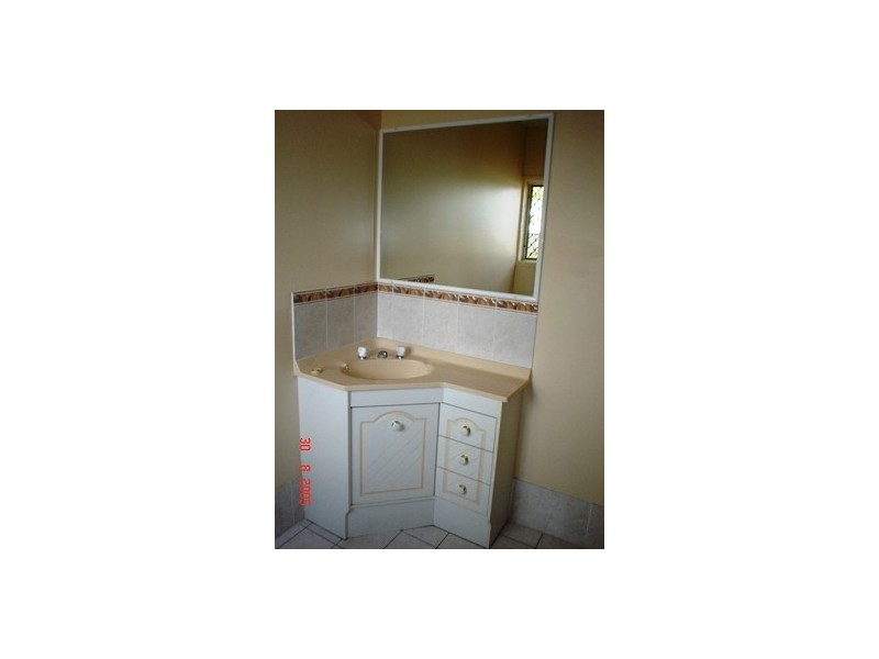 12B RENNELL CL, Bentley Park QLD 4869