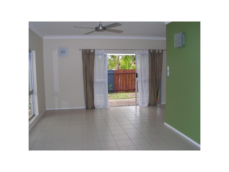 3 Dromana Cl, Kewarra Beach QLD 4879