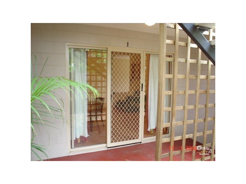 1/22 Barrett St, Bungalow QLD 4870