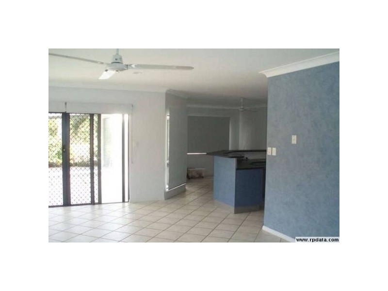 7 Cowie Close, Cairns QLD 4870